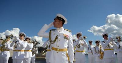 Глава военных музыкантов рассказал о подготовке парада Победы в Санкт–Петербурге