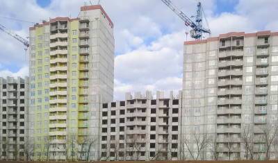 Россияне стали охотнее покупать квартиры в строящихся домах