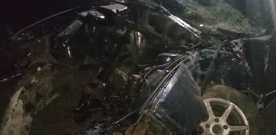 В Лисичанске автомобиль BMW превратился в груду железа: кадры последствий жуткого ДТП
