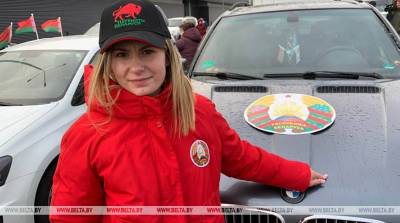 ФОТОФАКТ: Участники автопробега "За единую Беларусь" открыли сезон дальних маршрутов