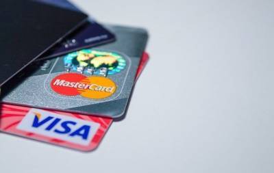 Push-уведомления вместо СМС: названы способы избежания хищения денег с банковской карты