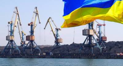 «Путин распорядился парализовать работу украинских портов» –...