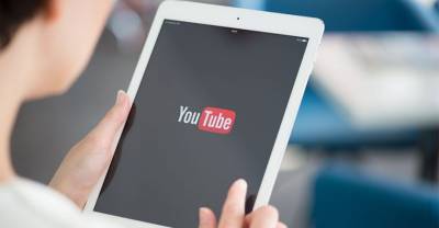 Роскомнадзор обвинил YouTube в систематической цензуре контента российских СМИ