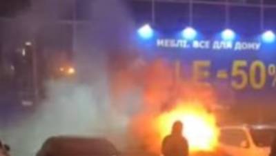 Огонь охватил автобусы в Харькове: от четырех машин почти ничего не осталось, фото