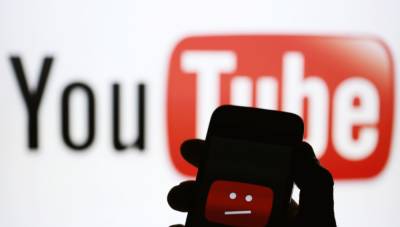 "Меньше пропаганды, чище воздух: YouTube заблокировал "каналы Медведчука"