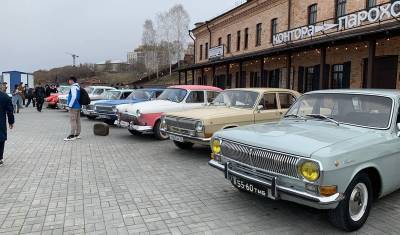 Сегодня в Тюмени проходит выставка ретро-автомобилей
