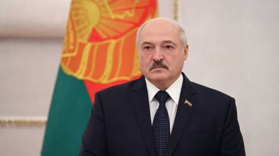 Непьющий депутат Рады рассказал, что сделает с подаренной Лукашенко водкой