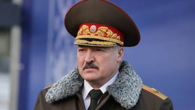 Лукашенко рассказал о декрете о переходе власти, если его "застрелят"