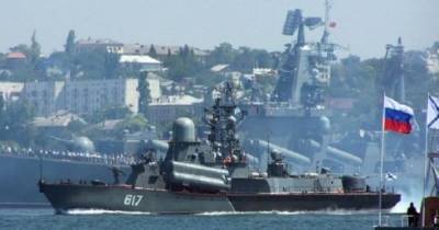 Россия перекрывает часть Черного моря возле оккупированного Крыма