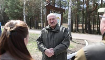 Лукашенко рассказал, кому перейдет власть в случае его гибели