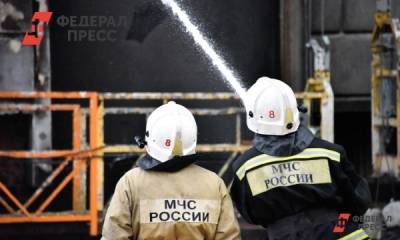 Екатеринбург заволокло дымом от пожара на складах у Уралмашзавода