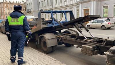 Профилактические рейды "Такси" и "Мигрант" проводит полиция Петербурга