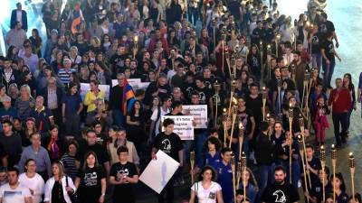 Франция будет бороться с отрицанием геноцида армян