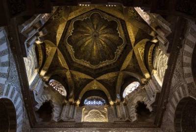 Ученые: Главная мечеть Кордовы в Испании построена с использованием материала из Византии