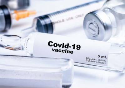 Сирия из Китая получила 150 000 прививок от COVID и мира