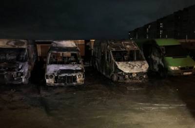 В Харькове за ночь сгорели четыре маршрутки