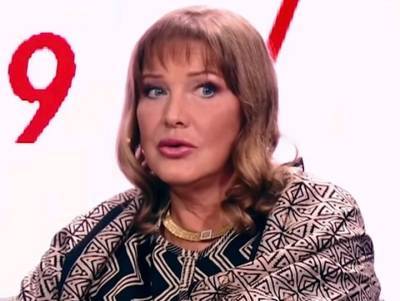 Елена Проклова рассказала об изнасиловании в 15 лет известным актером