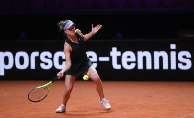 Свитолина уступила Барти в полуфинале турнира WTA в Германии