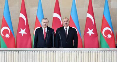 Эрдоган позвонил Алиеву после признания Байденом Геноцида армян