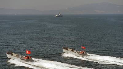 Украинские моряки примут участие в военных учениях Турции