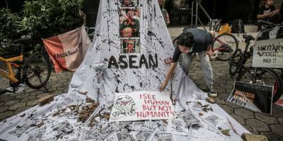 Лидеры АСЕАН договорились о прекращении насилия в Мьянме