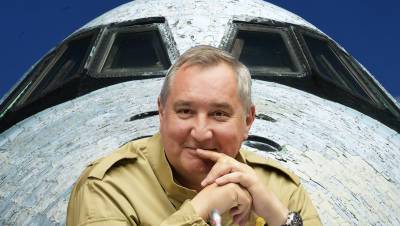 Рогозин опроверг информацию о доставке российских космонавтов на МКС Crew Dragon'ом
