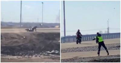 Сотрудник ДПС попытался "догнать" мотоциклиста камнем, но промахнулся