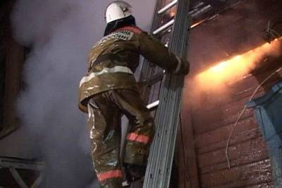 В Ивановской области в очередной раз сгорела большая заброшка