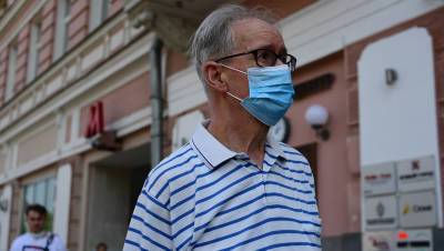 В Москве от коронавируса привились около 400 тысяч пенсионеров