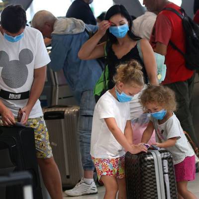 В Таиланде наградили россиян за помощь во время пандемии
