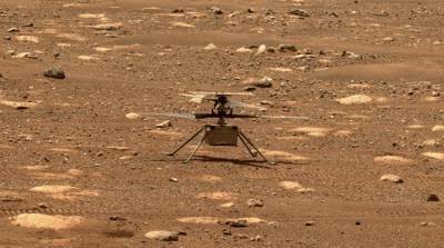 Дрон-вертолет прислал цветное фото Марса с воздуха