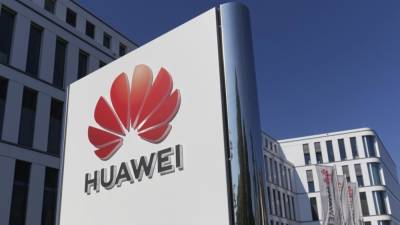 Предзаказ нового фитнес-браслета от Huawei стартует 29 апреля
