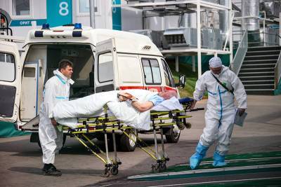 В России за сутки выявлено 8780 больных коронавирусом