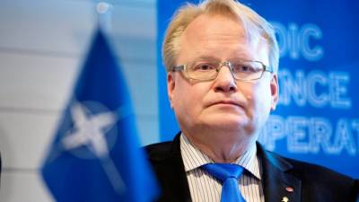 «Дымовая завеса»: министр обороны Швеции высказался о военных учениях РФ