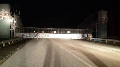 В Екатеринбурге задержали водителя грузовика после обрушения моста