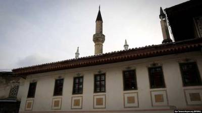 Оккупанты потратят 2 млрд рублей на "реставрацию" Ханского дворца в Бахчисарае