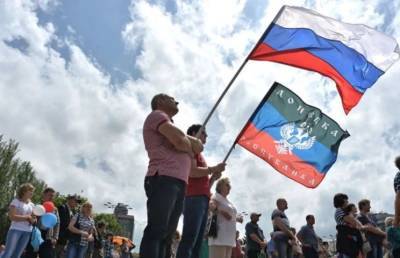 Стрелков заявил о готовности России сдать Донбасс