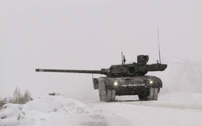 Решение о стрельбе беспилотного варианта танка Т-14 «Армата»