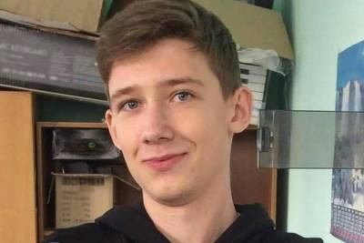 В Астрахани продолжают искать пропавшего молодого человека