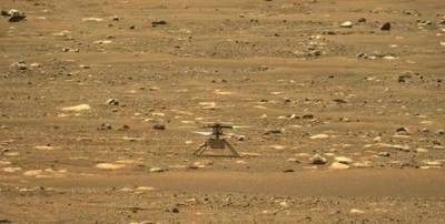 Вертолет Ingenuity прислал первый цветной снимок своего полета на Марсе