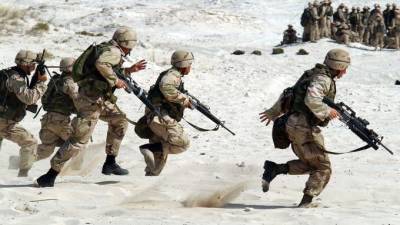 США и НАТО начали процедуру вывода войск из Афганистана