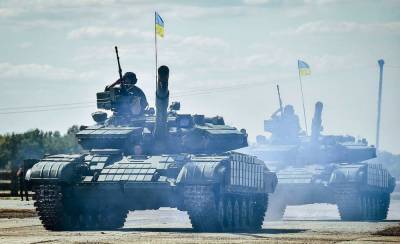 ЛНР обвинила Киев в переброске 43 танков в Луганскую область