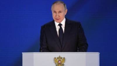 Путин посетит Петербург для участия в заседании Совета законодателей РФ
