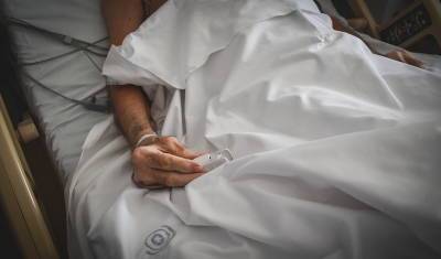 В Тюменской области за сутки от коронавируса скончались трое мужчин