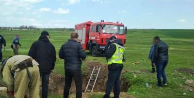 В Плахтиевке в Одесской области нашли четыре трупа в колодце - появились фото с места происшествия - ТЕЛЕГРАФ