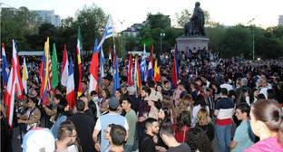 Жители Еревана выразили благодарность властям США за признание геноцида