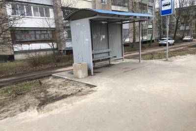 В Рязани начали устанавливать новые урны на улицах