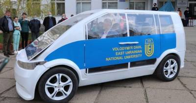 Украинская Tesla. Презентован макет отечественного электромобиля "Ева" (фото)