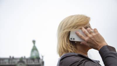 Россиян предупредили об опасности заражения инфекциями при использовании смартфона