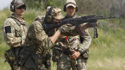 Украинские беспилотники наводят артиллерию и бомбят сами